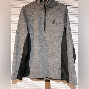 Spyder half zip pull over sweater Size: Large / Color: Grey & Black